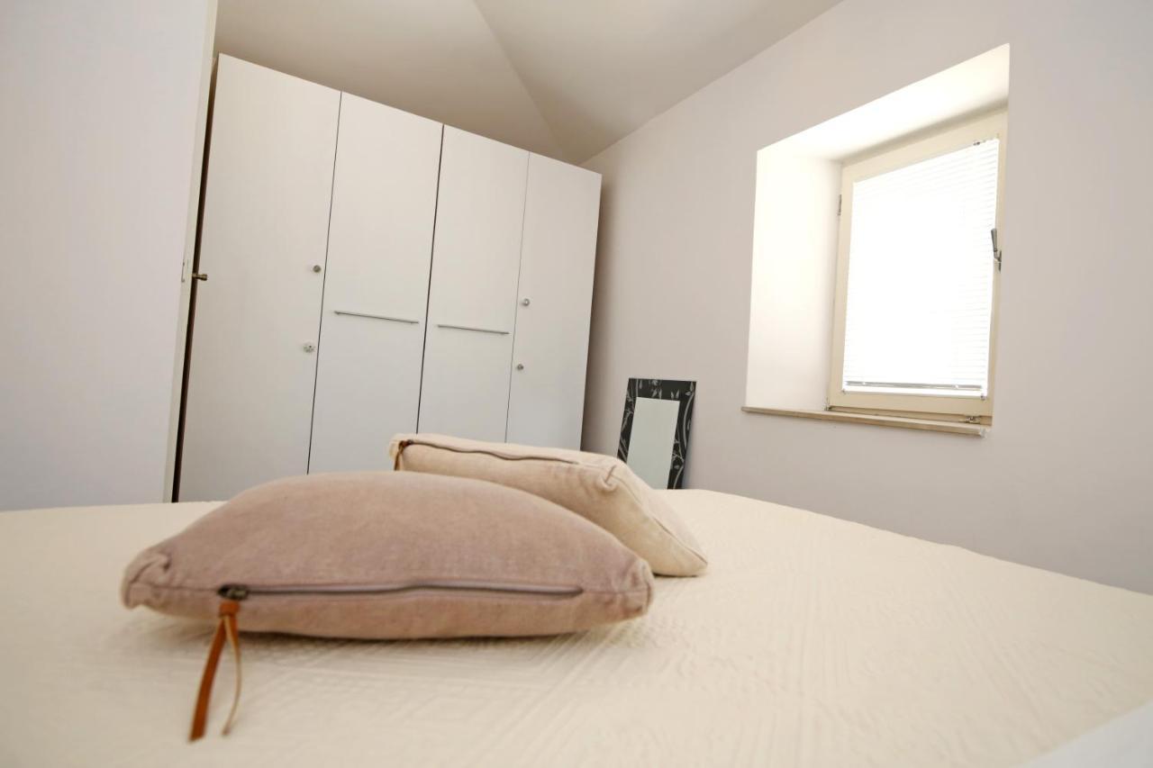 Swan City Apartment & Room Šibenik Kültér fotó