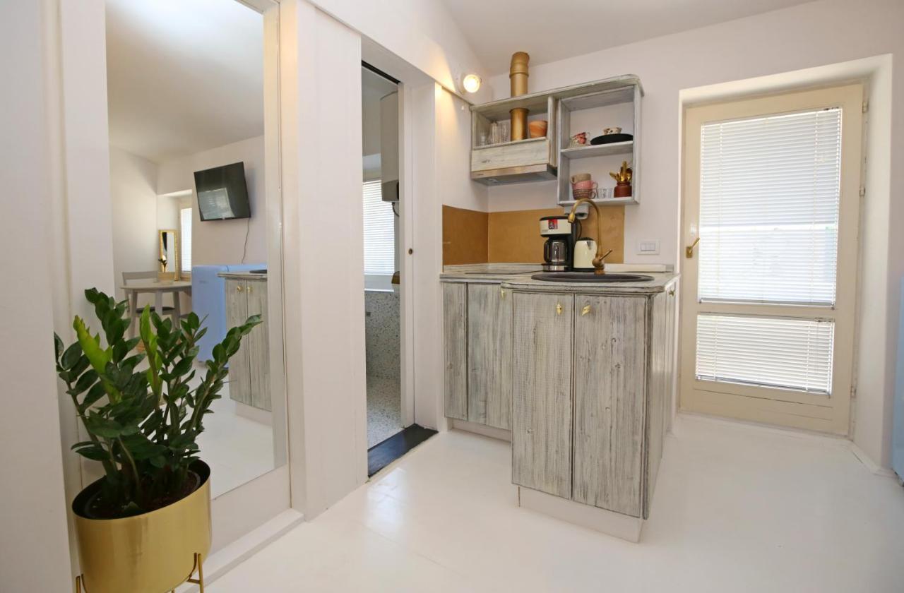 Swan City Apartment & Room Šibenik Kültér fotó