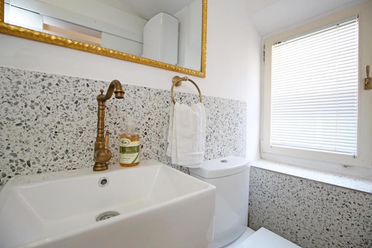 Swan City Apartment & Room Šibenik Kültér fotó